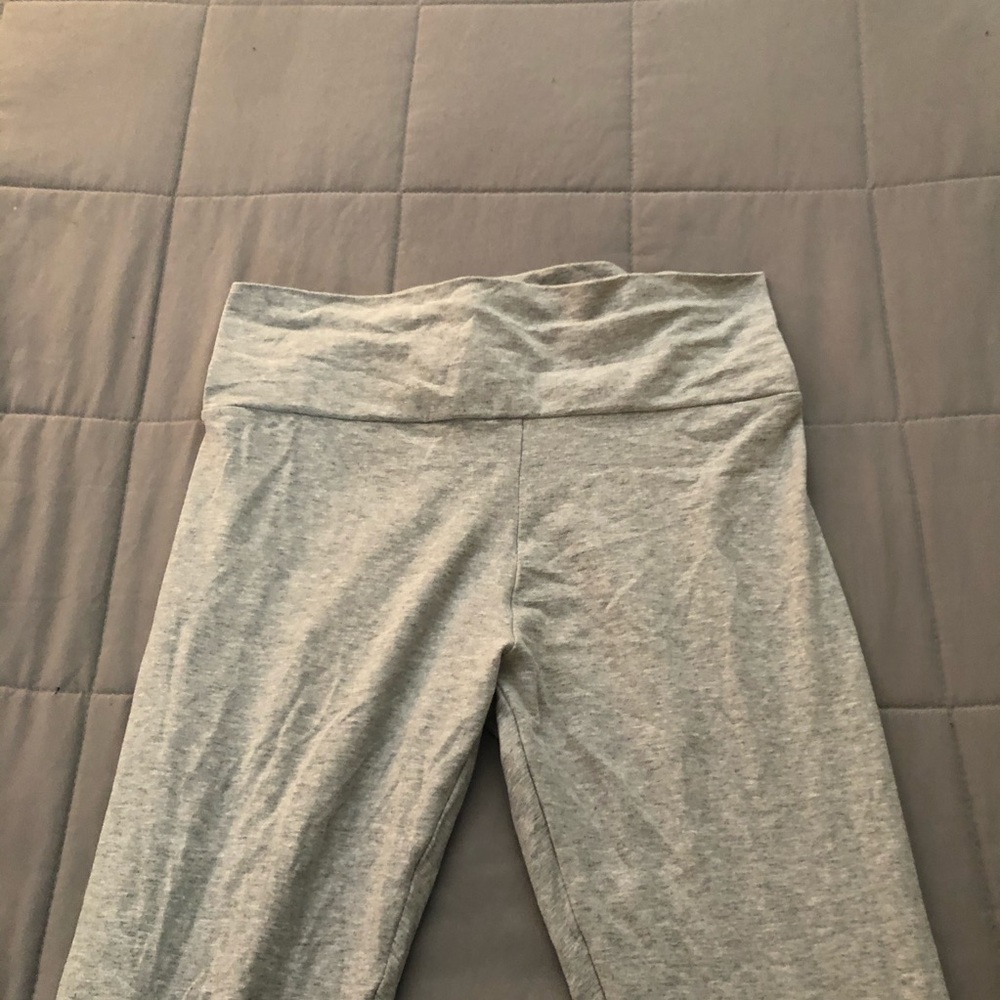 High waisted leggings